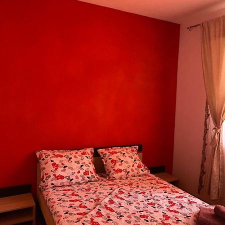 Apartament Apartament Ally'S Orszowa Zewnętrze zdjęcie