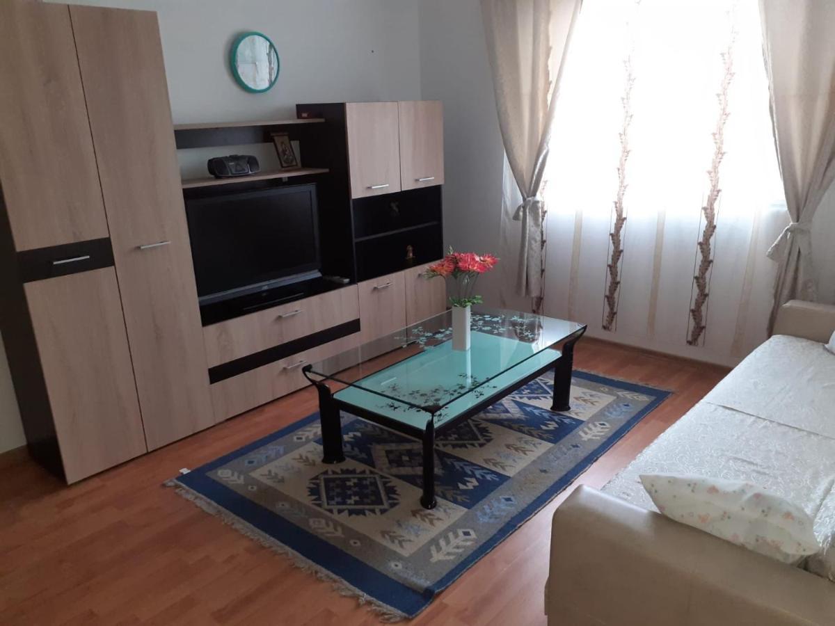 Apartament Apartament Ally'S Orszowa Zewnętrze zdjęcie